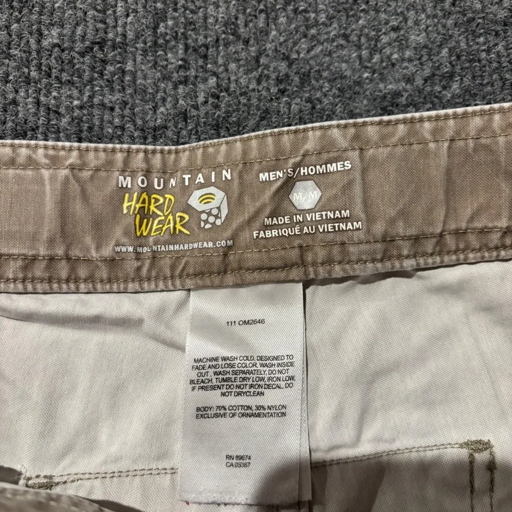 Mountain Hardwear Mens Tan Khaki Hiking Cargo Shorts Belted 32